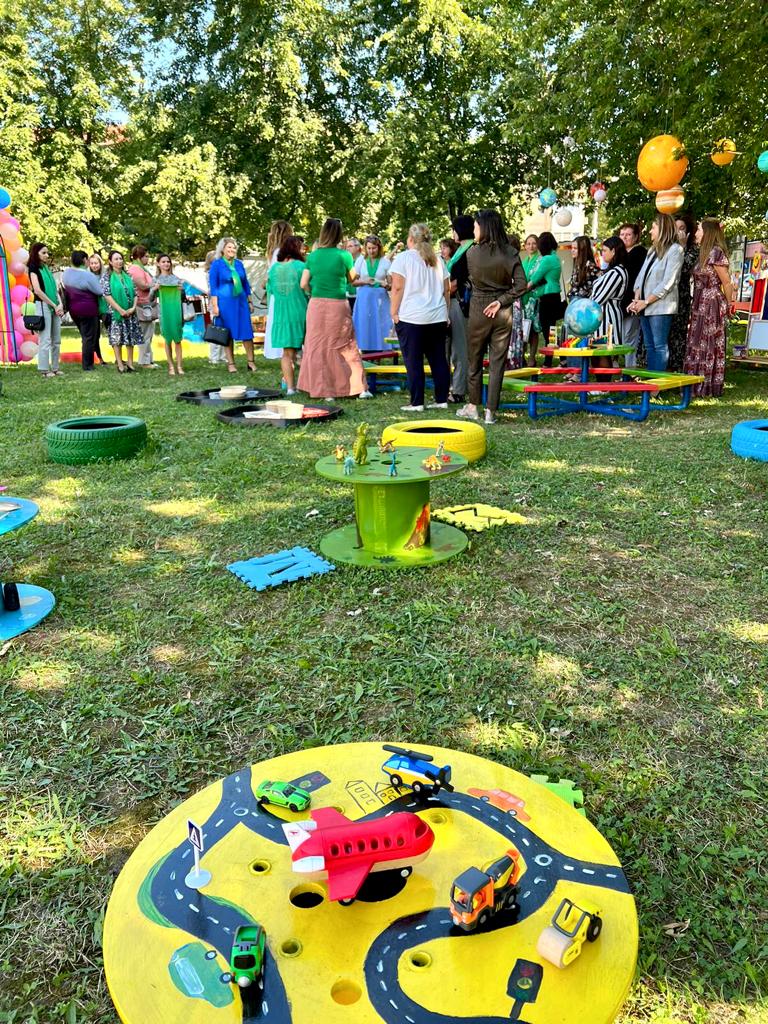 GRĂDINA DE RELAXARE, LINIȘTE ȘI ÎNVĂȚARE